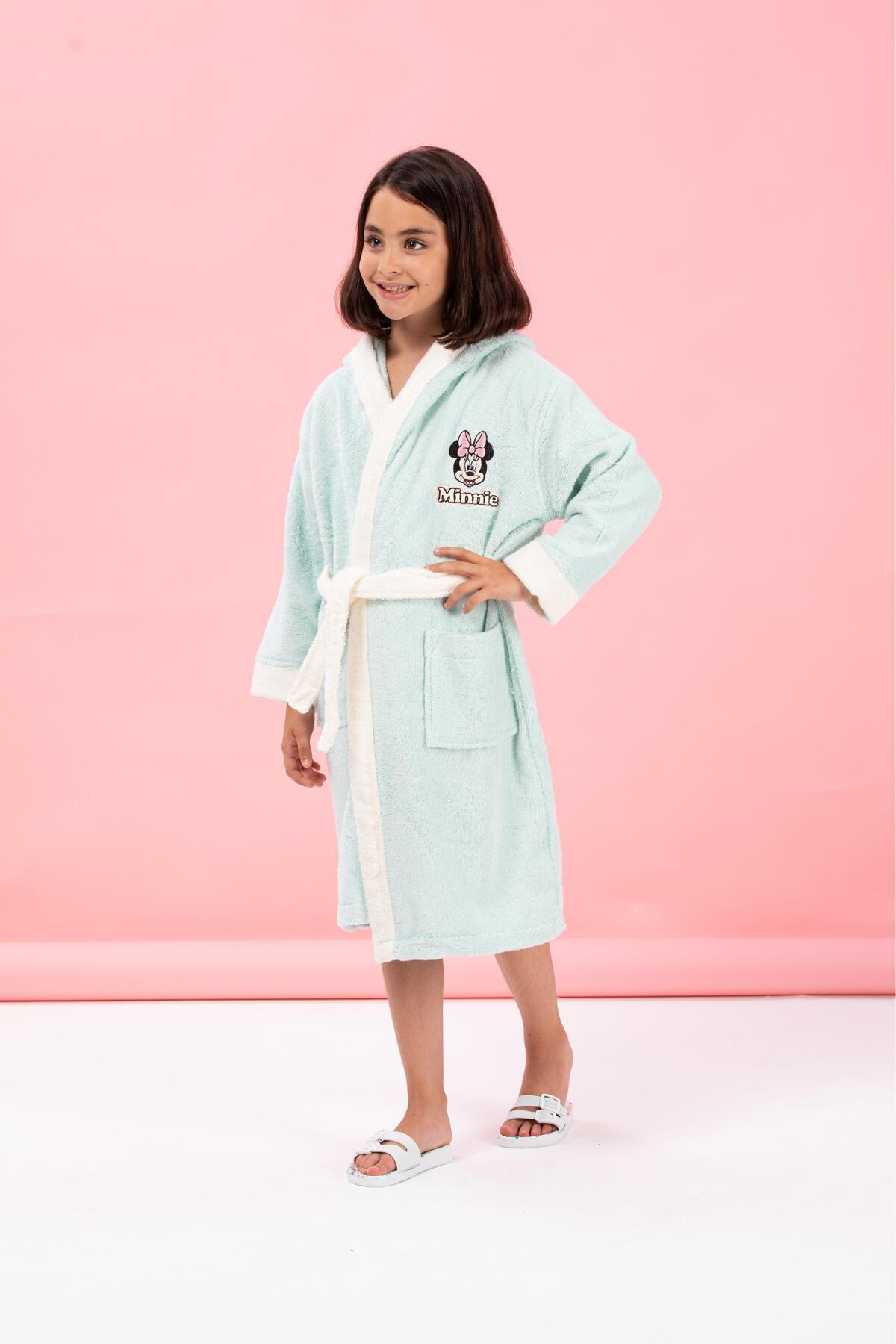 Özdilek Bornoz Çck. Dis. Nak.Mıckey Mınnıe Heart 7-8 Y. Mint