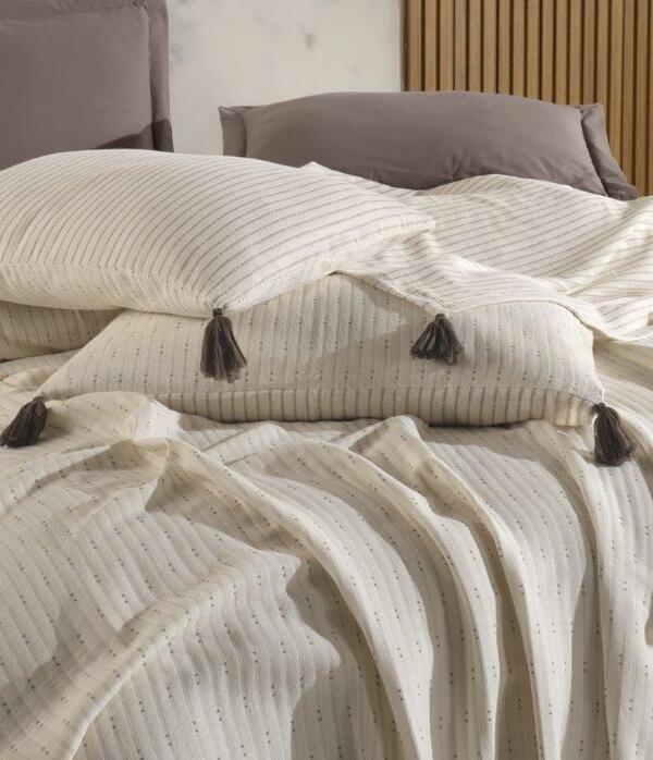 Özdilek Pike Takımı Çift Kişilik Ponponlu Liya Bej