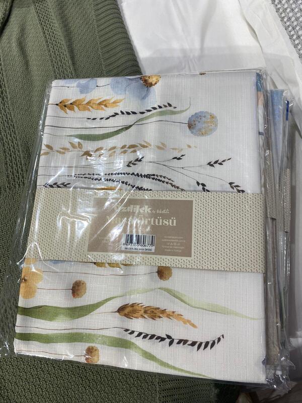 Özdilek Masa Örtüsü Baskılı 150*220 Floral