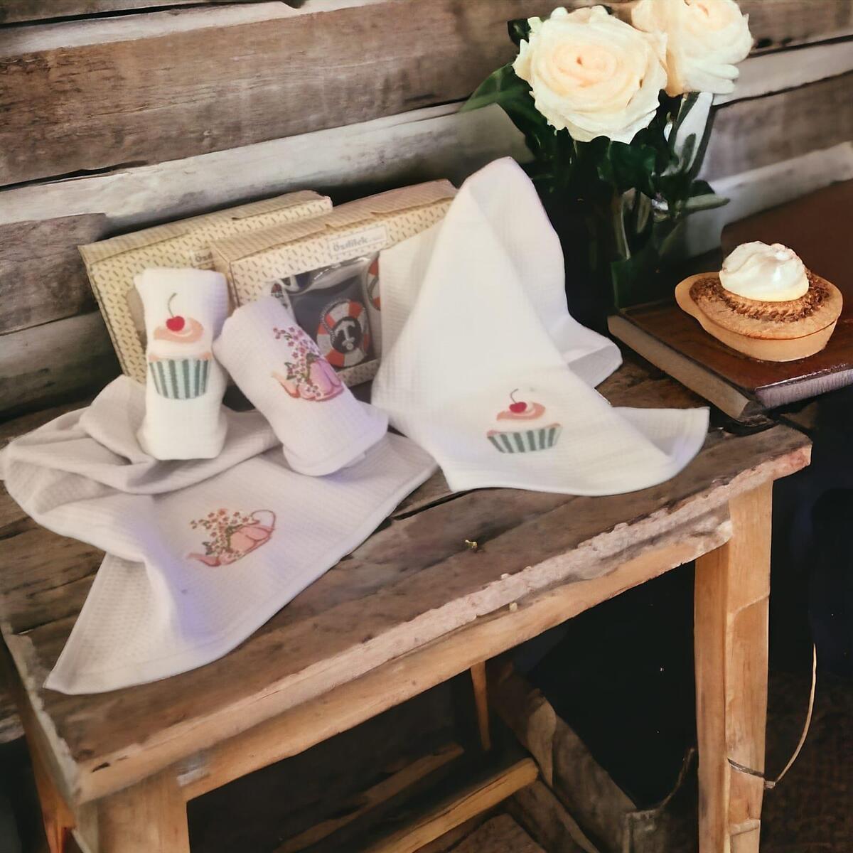 Özdilek Havlu Kutulu 4 Lü Flowers Renkli